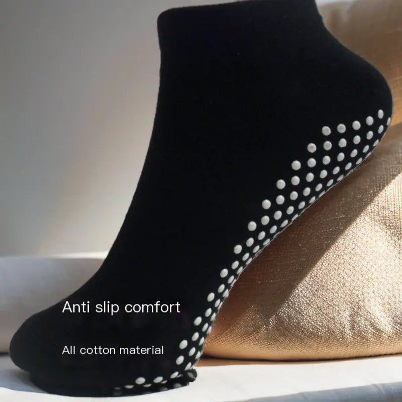 Non-Slip Cotton Pilates Yoga Socks for Men and Women