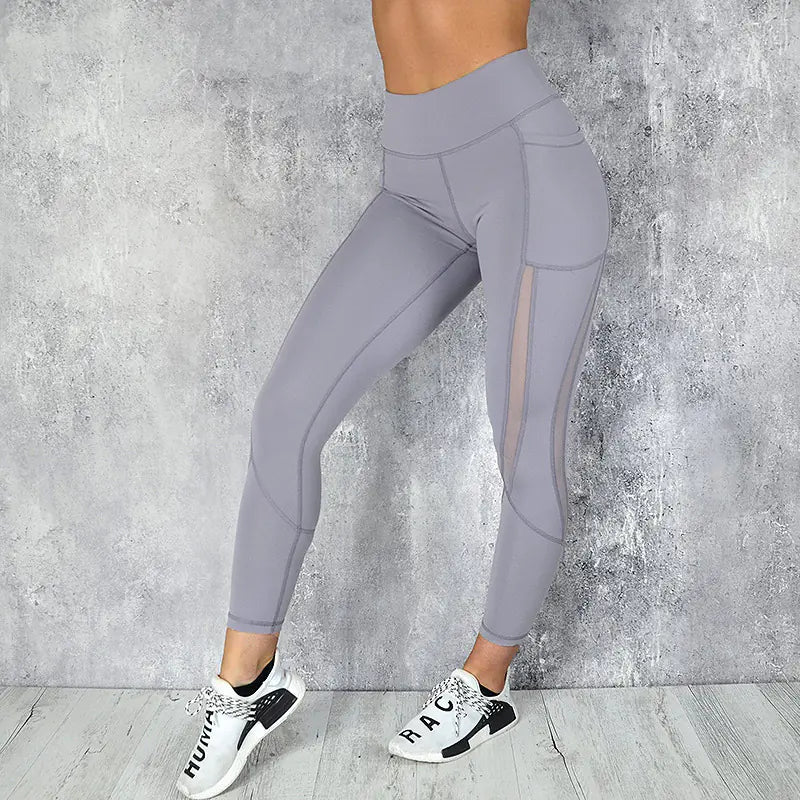 Mesh Panel Yoga Pants - 3/4 Length Style